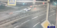 В Красноярске водитель электросамоката погиб под колесами авто - Комсомольская Правда