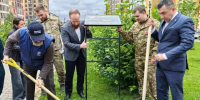 Память Героев увековечили на Рябиновой аллее в Красногорске - Городской округ Красногорск