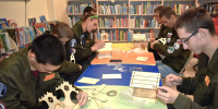 Студенты «Мирного атома» накормили пернатых - ЦГБ г. Северска