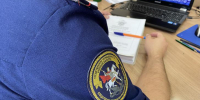 Курский СК проводит проверку из-за падения 5-летнего ребенка на детской площадке - Курские Известия