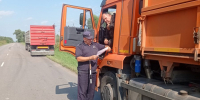 В Свердловском районе автоинспекторы обратили внимание на участников уборки зерновых культур - InfoOrel.Ru