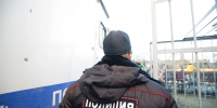 В Пермском крае женщина украла деньги из кошелька прямо за столиком в баре - Комсомольская Правда