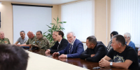 Заместитель председателя Комитета Государственной думы по обороне Алексей Журавлёв встретился с ветеранами СВО и локальных войн. Фото: Гульназ Ахиярова. - Красное Знамя