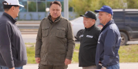 В Парке Победы в Якутске началась основная высадка крупномеров - Администрация г. Якутск