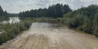 Проезд по двум участкам трасс ограничили из-за выхода воды в Тындинском округе - gtrkamur.ru - ГТРК Амур