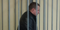 Обвиняемый в попытке провоза оружия в ИК-47 Каменска-Уральского(2025)|Фото: официальный канал судов Свердловской области / t.me/ekboblsud - Накануне.Ru