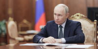Владимир Путин обсудил сроки строительства глубоководного незамерзающего порта Индига - Bnkomi.Ru