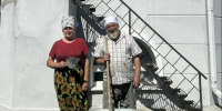 В храме Спаса Нерукотворного провели предпраздничную уборку: пропололи клумбы и скосили траву на территории. - Грайворонский муниципальный округ
