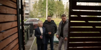 «Инициативы двора» решают проблему площадок ТКО - Город Мурманск
