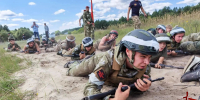 Офицер Росгвардии принял участие в аттестации на право ношения головного убора курсанта учебной программы «Хочу в Спецназ!» - Росгвардия