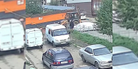 В красноярском Солнечном из-за ЧП при бурении 4 дома оказались заблокированы из-за перерытого единственного въезда - ИА Запад24