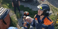 В Новосибирском районе мужчина упал со второго этажа на крышу гаража - Сиб.фм