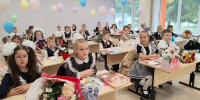 В первом классе - РИА Омск-информ