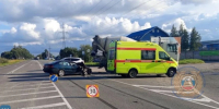 На Большой Окружной столкнулись грузовик и легковушка, пострадала 20-летняя девушка - Комсомольская правда