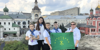 Школьники из Майкопского района Адыгеи отправились в путешествие по Золотому кольцу России - Газета Маяк