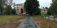 В Йошкар-Оле депутаты помогли благоустроить спортплощадку возле гимназии №26 - Марийская правда