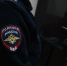 Уралец сбил двух полицейских в аэропорту, чтобы помешать задержанию женывидео - КП Екатеринбург