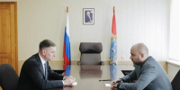 Вячеслав Федорищев провел рабочую встречу с Ильей Сухих и личный прием граждан - Газета Время