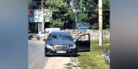 В Воронеже водитель Mercedes, чтобы не лишиться машины, оплатил 33 штрафа на 70 тыс рублей - РИА Воронеж