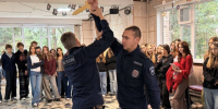 В Истре прошла акция «Зарядка со стражем порядка» - Газета Истра сегодня