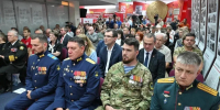 Первый заместитель председателя Совета депутатов городского округа Балашиха, руководитель фракции КПРФ Зверев Олег принял участие во встрече с Г.А. Зюгановым - КПРФ