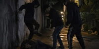 В Барнауле подростки избили бездомного ради развлечения - Barneos22.ru