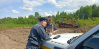 Двойной контроль: инспекторы Гостехнадзора и Госавтоинспекции проверили технику в Вытегорском округе - Гостехнадзор Вологодской области