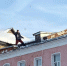 В Кольчугине УК заплатит за автомобиль, поврежденный сходом снега - Progorod33.Ru