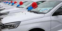 Отделение СФР по Иркутской области вручило 26 новых автомобилей жителям региона, пострадавшим на производстве - Baikal24.Ru