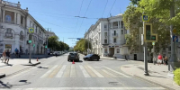 В центре Севастополя врезались иномарки - Комсомольская Правда