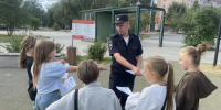 Сотрудники Госавтоинспекции провели профилактическую беседу с детьми - НоКС ТВ