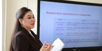 Практикум по развитию креативности и лидерства провёл для участников Августовского совещания Вилюйский профессионально-педагогический колледж - Институт развития профессионального образования