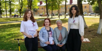 В городском парке имени В. Воровского состоялась патриотическая акция «Триколор единства». - Администрация г. Клинцы