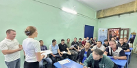Сотрудники Дома дружбы народов Чувашии помогают иностранным гражданам освоить основы российского законодательства - Министерство культуры, по делам национальностей и архивного дела
