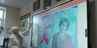 Юбилей Сорокиной Марии Михайловны-участницы изо-студии «Палитра» - Центр соцобслуживания