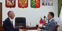 Рабочая встреча заместителя Председателя Госдумы А. В. Гордеева с Главой Таловского района. - Администрация Таловского района