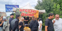 Незаконная торговля у жилого дома на Ленинградской закончилась изъятием - LipetskNews.Ru