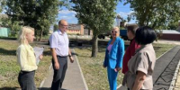 В Ливнах на месяц раньше срока сделано благоустройство двора на улице Дзержинского - Уездный город