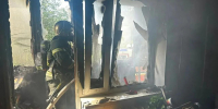 Больше десятка жильцов покинули дом из-за вспыхнувшего балкона в Тихвине - 47 новостей