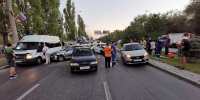 Массовое ДТП с маршруткой парализовало проспект Ленина в Волгограде - ИА Высота 102.0