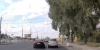 В Брянске лихача на Audi наказали за проезд на красный по видео из соцсети - БрянскToday.Ru