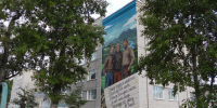 Два мурала украсили фасад школы в Николаевске-на-Амуре - Николаевский район