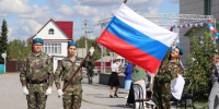 Торжественное мероприятие "Флаг страны родной" прошло в Убинском муниципальном округе - Убинский район