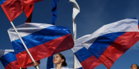 Большинство россиян считают, что флаг напоминает об общей истории и будущем страны - Rubtsovsk.Info