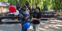 Росгвардейцы провели патриотическую акцию в преддверии Дня Государственного флага в Брянске - Газета Маяк