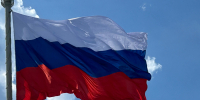 Уважаемые жители и гости города Владивостока! ﻿От имени депутатов Думы города Владивостока поздравляю вас с Днем Государственного флага Российской Федерации! - Дума города Владивостока