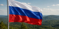 В России отмечают День Государственного флага: символ единства и суверенитета - Рослесозащита