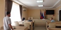 В Тбилисском районе усиливают борьбу с нелегальной занятостью - Тбилисский район
