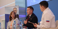 Игорь Юргин встретился с педагогами Якутии в формате «Диалога на равных» - Министерство образования РС(Я)