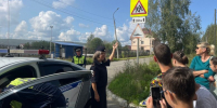 В преддверии нового учебного года автоинспекторы встретились с юными спортсменами с ОВЗ - Газета Заря Урала